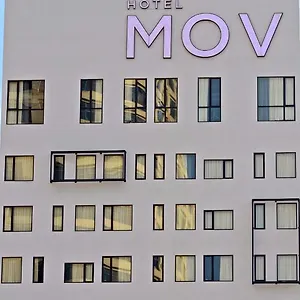 Mov 3* クアラルンプール