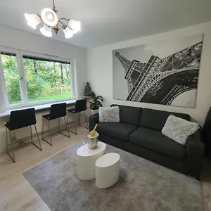 Close To The Metro And The Beach!!! With A View Of The Scandinavian Forest Appartement